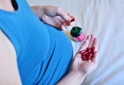 Hamilelikte Vitamin Kullanımı Yasak Mı